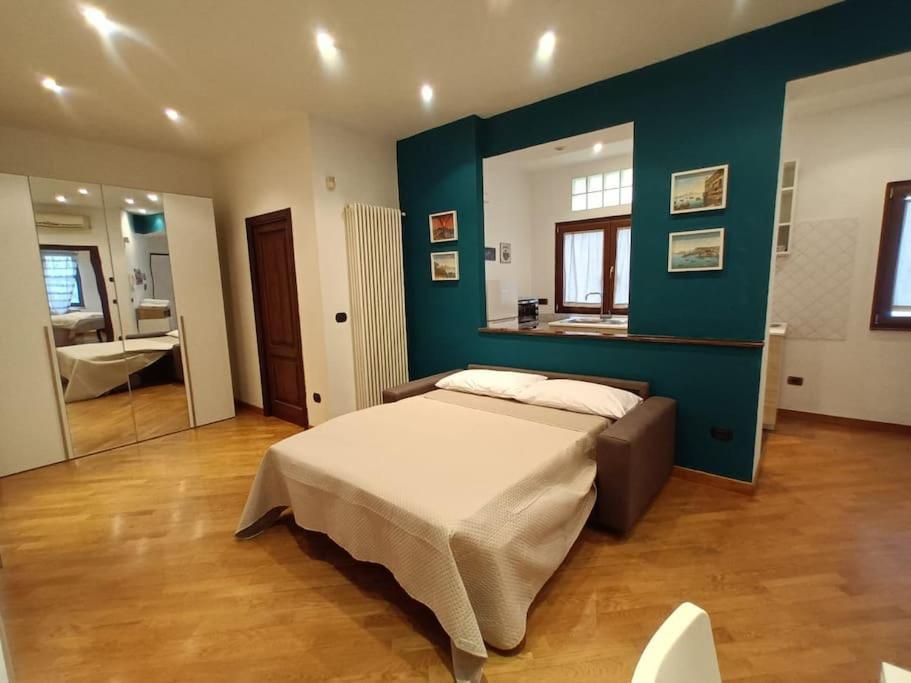 Appartement La Casa Di Elenu A Posillipo Napels